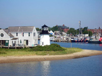 Hyannis, MA